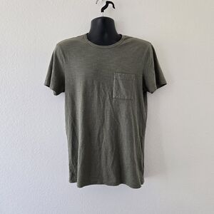 Outerknown Groovy Pocket Tee Olive‎ Green Color 100% Organic Cotton size Small
